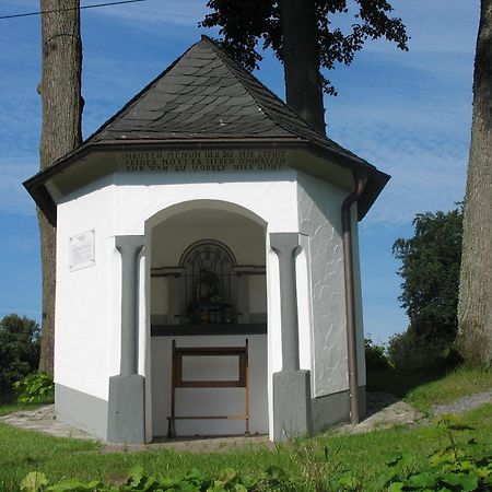 Pension Haus Am Walde Hotel Schmallenberg Buitenkant foto